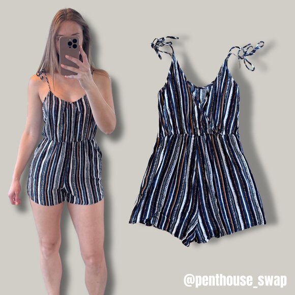 BCBGMaxAzria Striped Sleeveless Romper with Pockets, Size XS - Picture 7 of 7